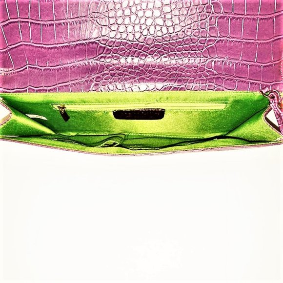 eBISU Reptile Embossed Vegan Leather Clutch - Picture 5 of 6